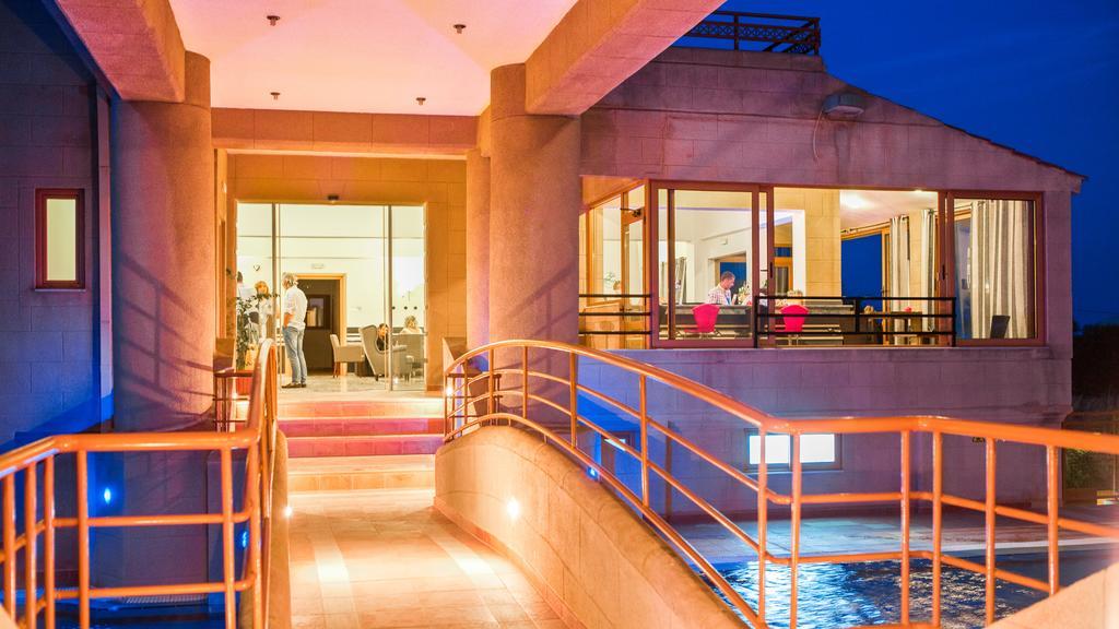 Hotel Ledras Gennadi Ngoại thất bức ảnh