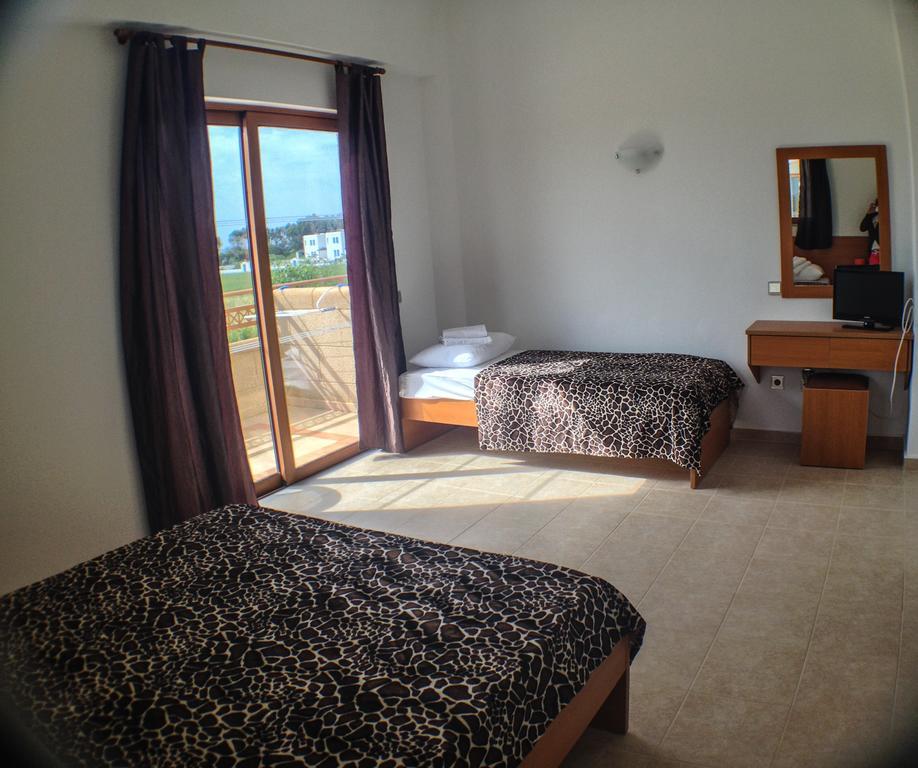 Hotel Ledras Gennadi Phòng bức ảnh